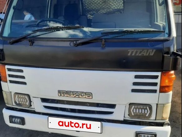 1985 Mazda Titan, белый, 750000 рублей - вид 5