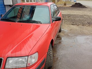 1993 Audi 100 IV (C4), красный, 280000 рублей, вид 3