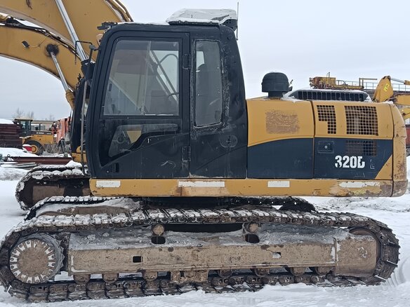 2012 Caterpillar 320, жёлтый, 3600000 рублей - вид 8