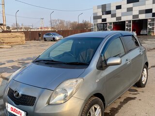 2007 Toyota Vitz II (XP90), серебристый, 540000 рублей, вид 1