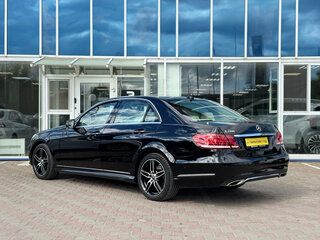 2015 Mercedes-Benz E-Класс 200 IV (W212, S212, C207) Рестайлинг, чёрный, 2350000 рублей, вид 3