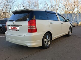 2003 Toyota Wish I, белый, 800000 рублей, вид 4