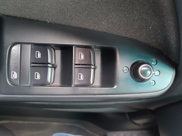 2009 Audi A4 IV (B8), чёрный, 1300000 рублей - вид 13