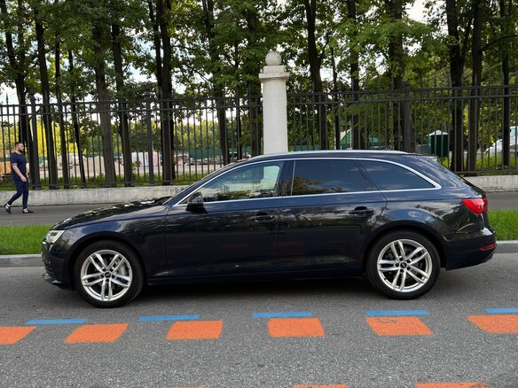 2017 Audi A4 V (B9), синий, 2999999 рублей - вид 1