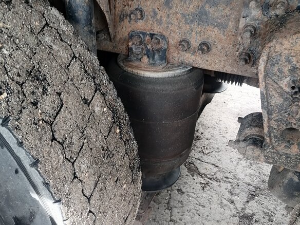 2003 Volvo VNL, белый, 1650000 рублей - вид 21