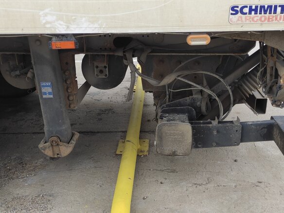 2011 Schmitz Cargobull ZKO, белый, 550000 рублей - вид 7