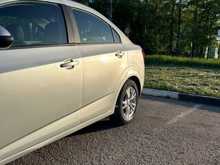2012 Chevrolet Aveo II, серый, 680000 рублей, вид 4