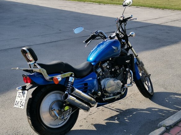 1987 Honda VF 750, синий - вид 2
