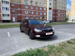 2012 Skoda Superb II, пурпурный, 800000 рублей, вид 3