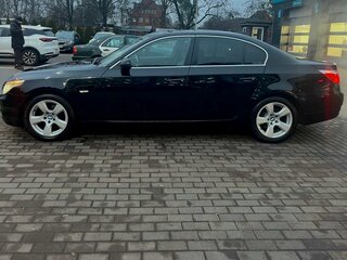 2009 BMW 5 серии 520d V (E60/E61) Рестайлинг, чёрный, 1300000 рублей, вид 4