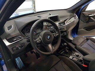 2017 BMW X1 20d sDrive II (F48), синий, 2375000 рублей, вид 5
