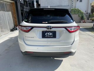 2019 Toyota Harrier III (XU60) Рестайлинг, белый, 2490000 рублей, вид 5