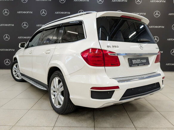 2015 Mercedes-Benz GL-Класс 350 II (X166), белый - вид 6