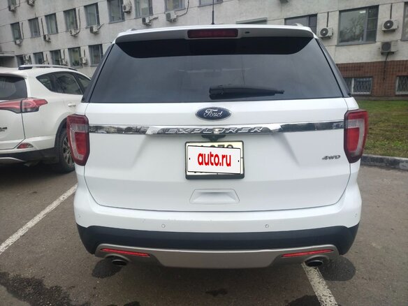 2016 Ford Explorer V Рестайлинг, белый - вид 4