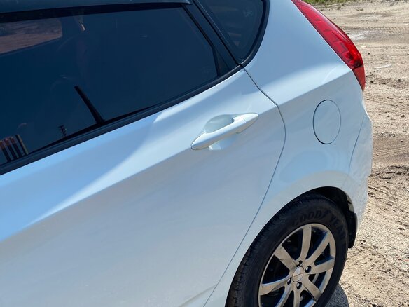 2011 Hyundai Solaris I, белый, 670000 рублей - вид 18