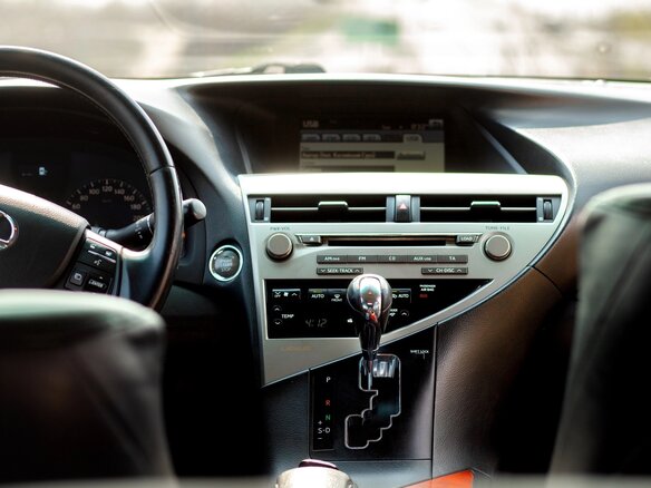 2010 Lexus RX 350 III, красный, 2069000 рублей - вид 7