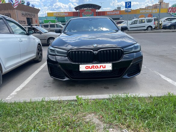 2021 BMW 5 серии 520d xDrive VII (G30/G31/G38) Рестайлинг, чёрный, 3599000 рублей - вид 3