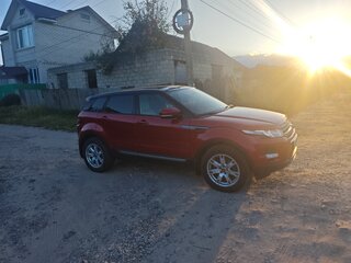 2013 Land Rover Range Rover Evoque 6-speed I, красный, 1900000 рублей, вид 5