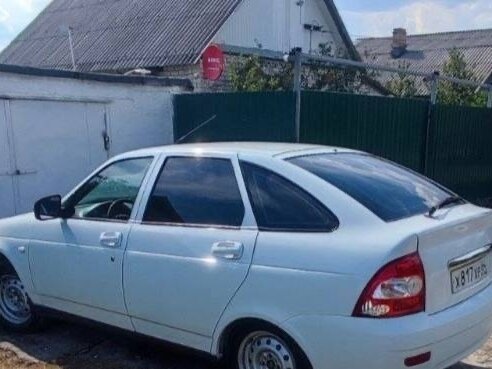 2012 Lada (ВАЗ) Priora I, белый, 410000 рублей - вид 4