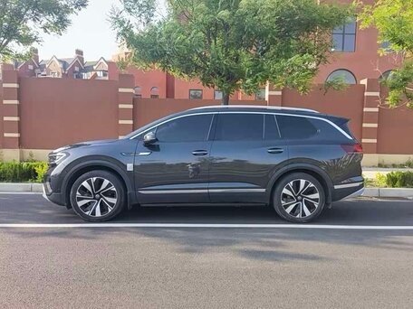 2024 Volkswagen Talagon I, чёрный, 4630000 рублей, вид 3