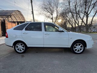 2011 Lada (ВАЗ) Priora I, белый, 319000 рублей, вид 4