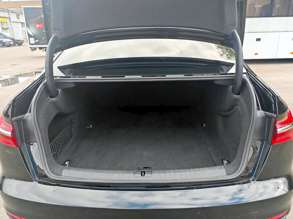2019 Audi A6 55 TFSI V (C8), чёрный - вид 12