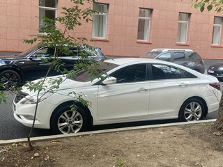 2011 Hyundai Sonata VI (YF), белый, 1200000 рублей, вид 4