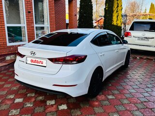 2018 Hyundai Elantra VI (AD), белый, 1150000 рублей, вид 4
