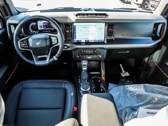 2023 Ford Bronco VI, серый, 10452213 рублей - вид 13