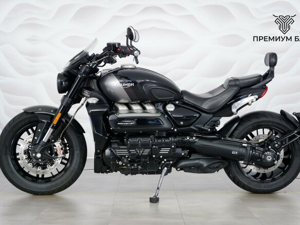2021 Triumph Rocket 3, чёрный, 1899000 рублей - вид 1
