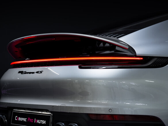 2020 Porsche 911 Carrera 4S VIII (992), серый, 16500000 рублей - вид 12