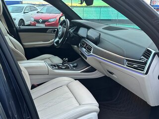 2020 BMW X7 30d I (G07), серый, 7900000 рублей, вид 5