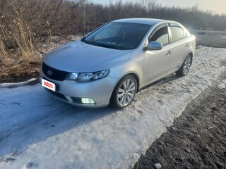 2011 Kia Cerato 6-speed II, серебристый, 800000 рублей, вид 1