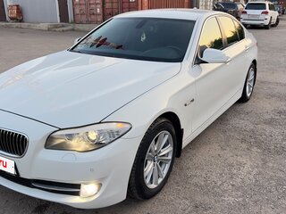 2012 BMW 5 серии 520i VI (F10/F11/F07), белый, 2000000 рублей, вид 1