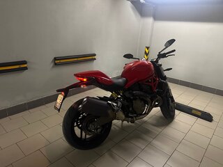 2014 Ducati Monster 821, красный, 600000 рублей, вид 4