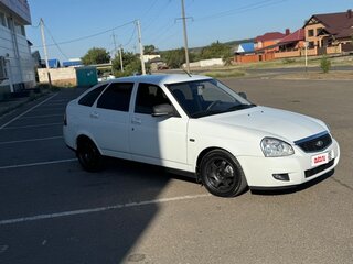 2015 Lada (ВАЗ) Priora I Рестайлинг, белый, 625000 рублей, вид 3