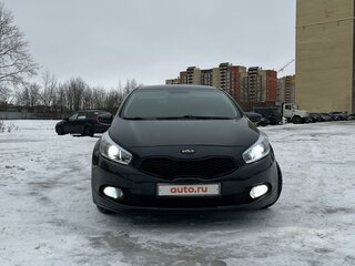 2013 Kia Ceed II, чёрный, 1200000 рублей, вид 3