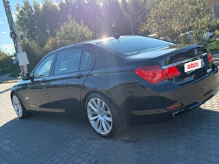 2009 BMW 7 серии Long 740Li V (F01/F02/F04), чёрный, 1350000 рублей, вид 5