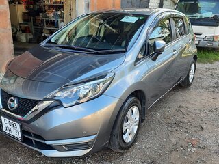 2018 Nissan Note II Рестайлинг, серый, 820000 рублей, вид 1