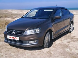 2018 Volkswagen Polo V Рестайлинг, коричневый, 1180000 рублей, вид 1