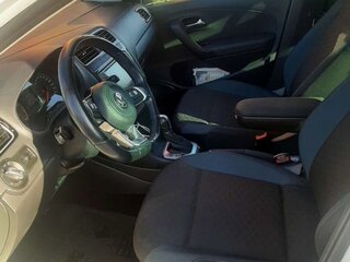 2019 Volkswagen Polo V Рестайлинг, белый, 1300000 рублей, вид 5