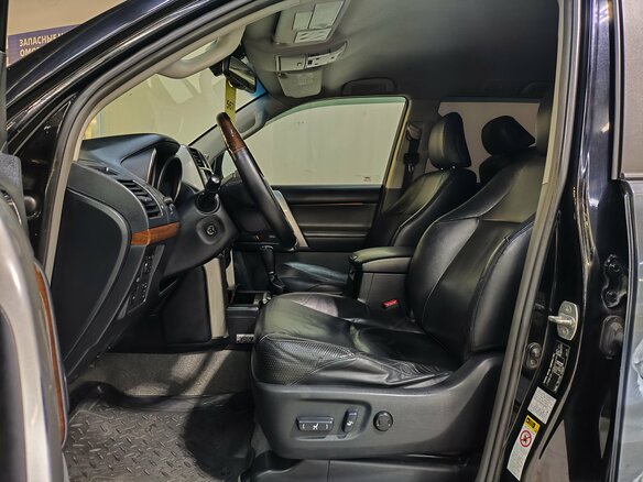2009 Toyota Land Cruiser Prado 150 Series, чёрный, 2100000 рублей - вид 18