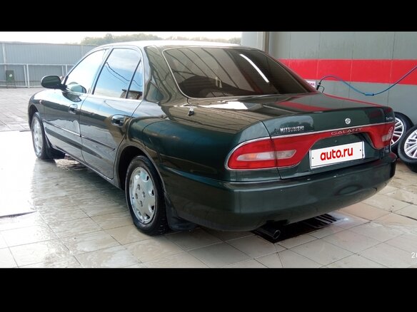 1995 Mitsubishi Galant VII, зелёный, 270000 рублей - вид 3