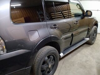 2012 Mitsubishi Pajero IV Рестайлинг 1, серый, 2200000 рублей, вид 1