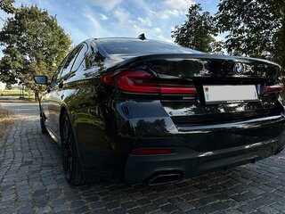 2022 BMW 5 серии 520d xDrive VII (G30/G31/G38) Рестайлинг, чёрный, 3700000 рублей, вид 3