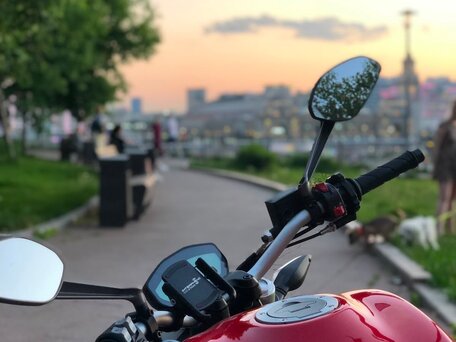 2019 Ducati Monster 797, красный, 733333 рублей, вид 1
