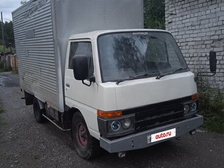 1989 Nissan Atlas, белый, 600000 рублей, вид 3