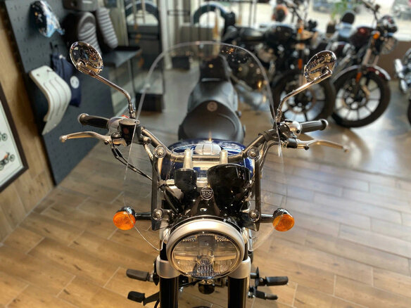 2026 Royal Enfield Super Meteor, синий, 792000 рублей - вид 10