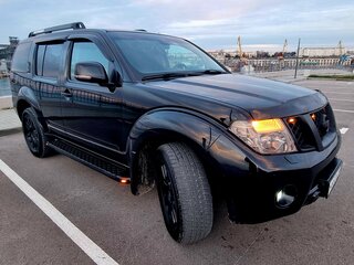 2012 Nissan Pathfinder III Рестайлинг, чёрный, 1500000 рублей, вид 3