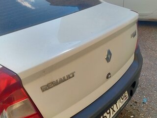 2011 Renault Logan I Рестайлинг, белый, 355000 рублей, вид 4